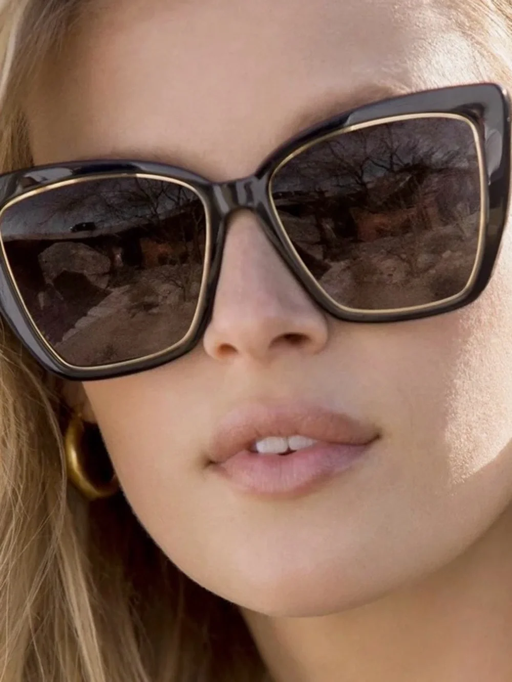 DIFF Becky IV Black Gold Cat Eye Sunglasses